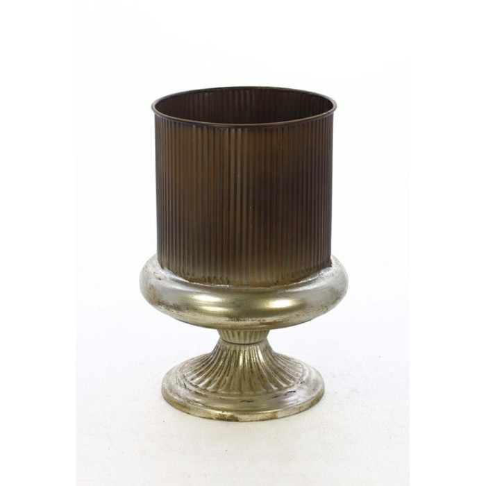 VASO RUGGINE ARGENTO D22 H31 METALLO
